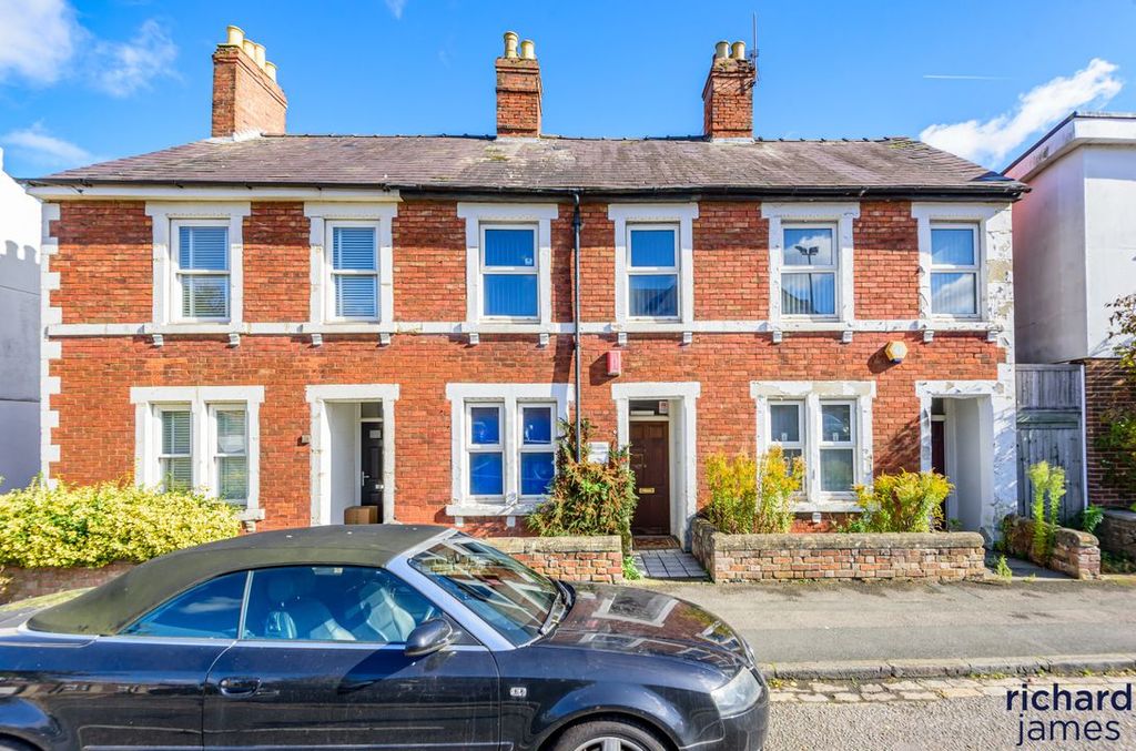 Property photo 1 of 14 15