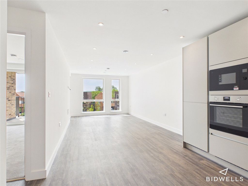 Property photo 1 of 10 Picture No. 21