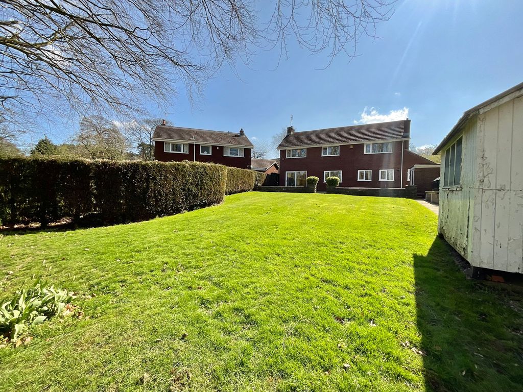 Property photo 2 of 30