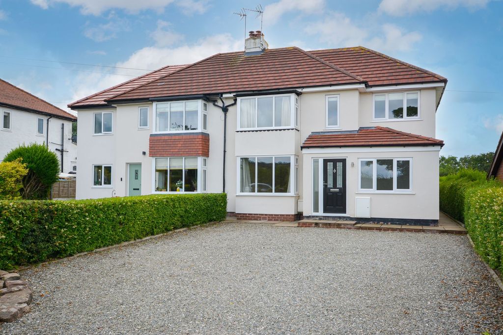 Property photo 1 of 27