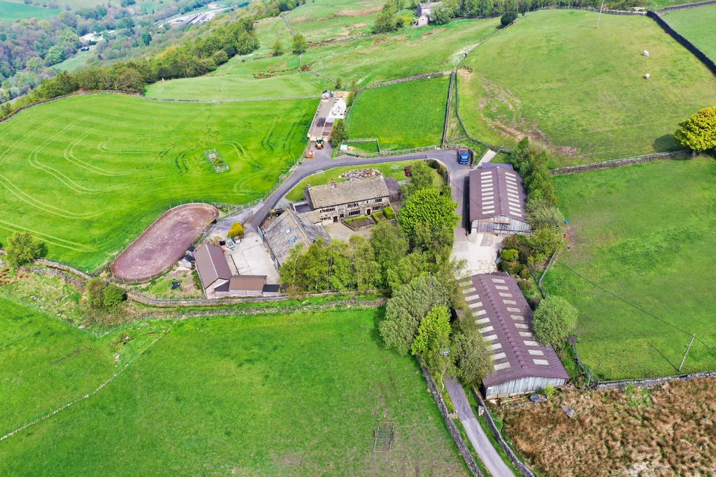 Property photo 1 of 42 Wood Top Farm, Weather Hill Lane, Cragg Vale, Hebden Bridge, Hx7 5Tx