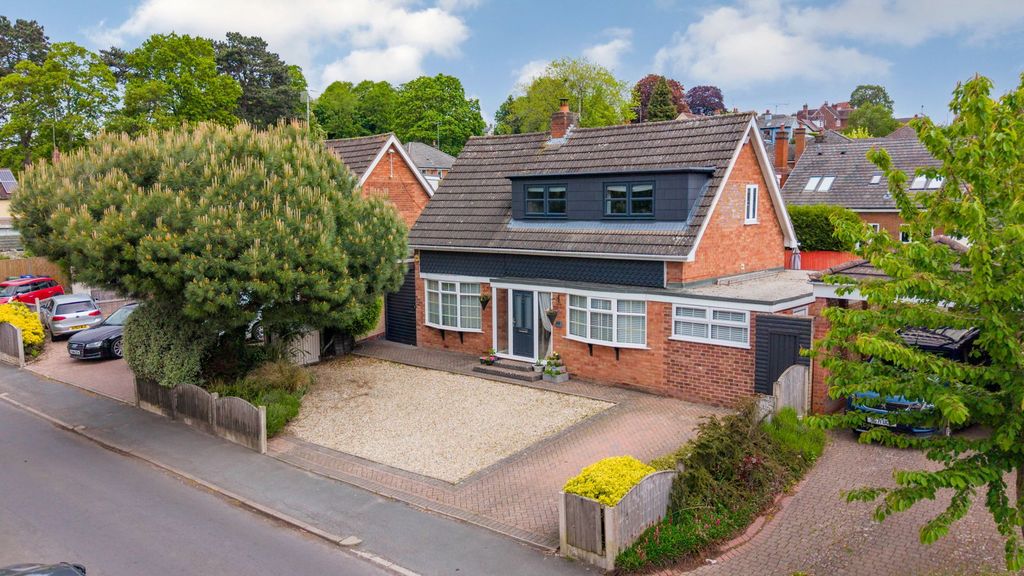 Property photo 1 of 36