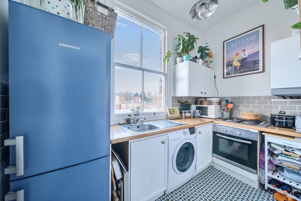 Property photo 3 of 11 Picture No. 25