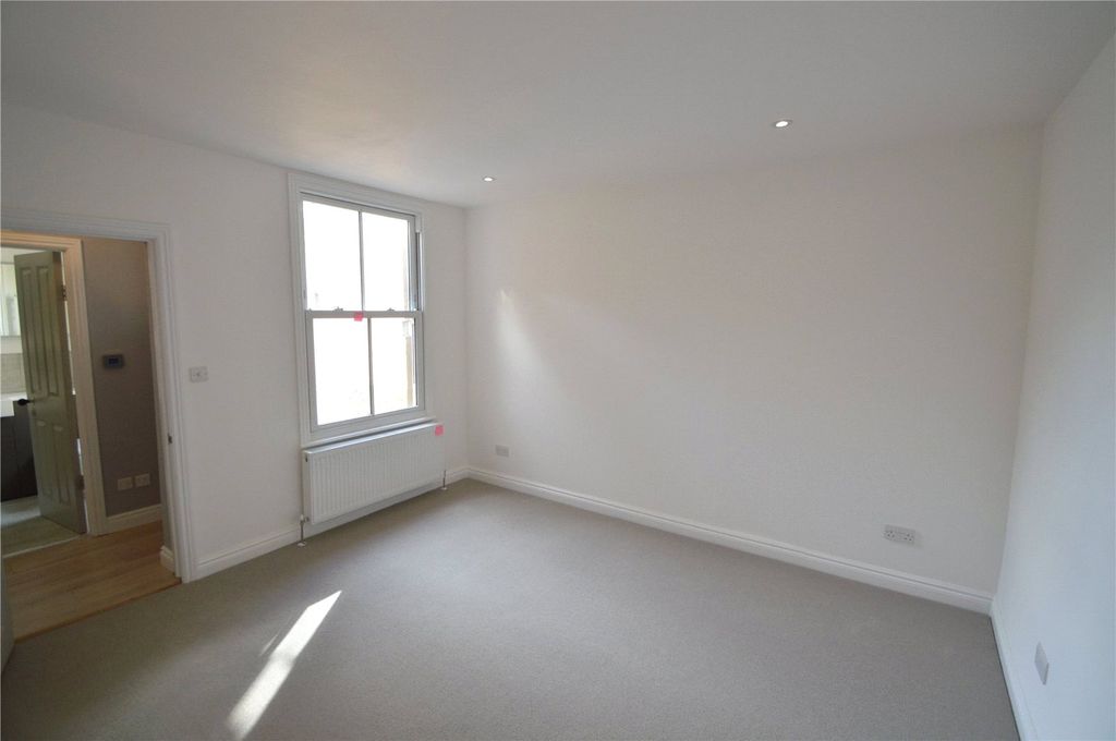 Property photo 2 of 8 Picture No. 02
