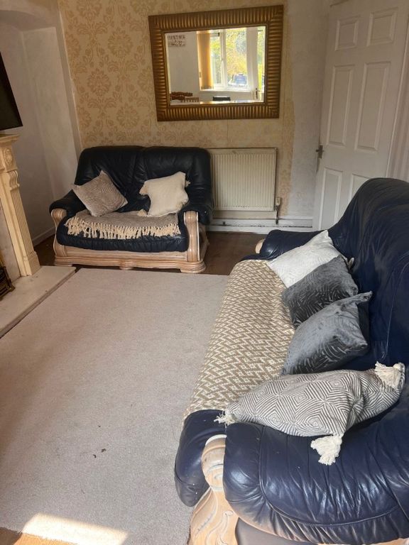 Property photo 2 of 4