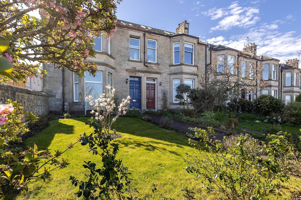 Property photo 1 of 36 Exterior