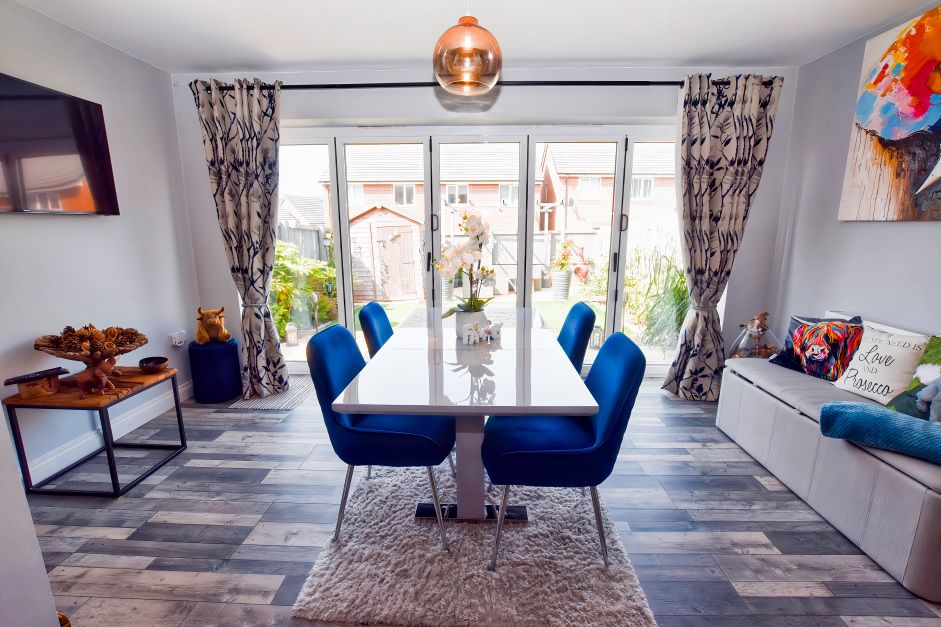 Property photo 3 of 24 Dining Room