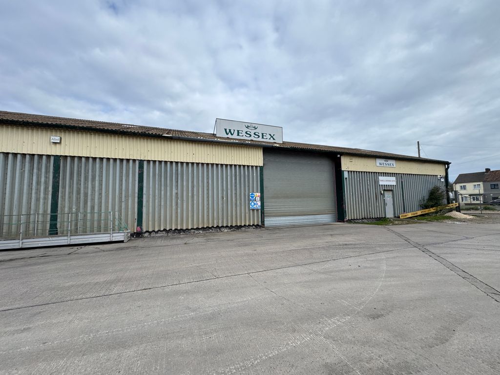 Property photo 2 of 6