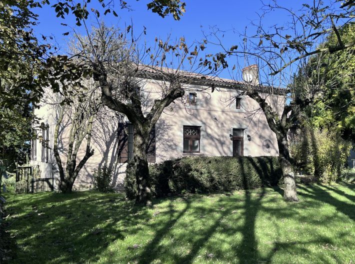 Property photo 1 of 26