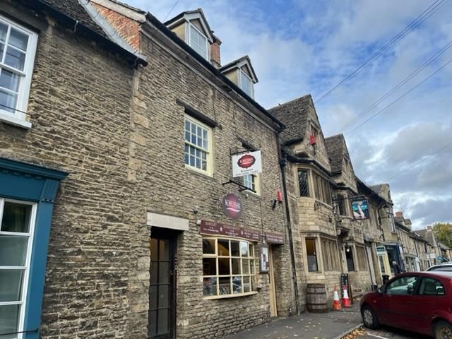 Property photo 1 of 5 Lechlade On Thames