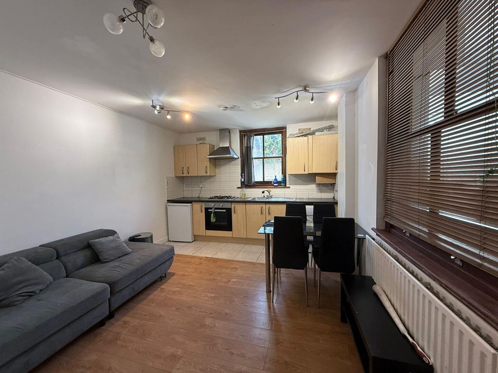 Property photo 2 of 3 Kitchen