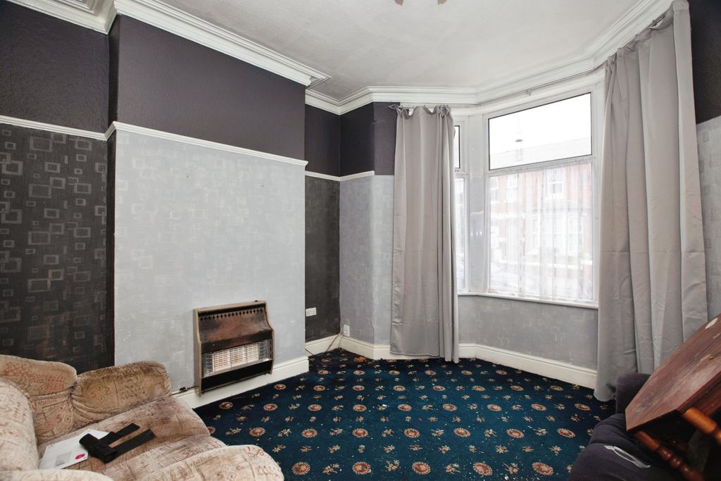 Property photo 2 of 15