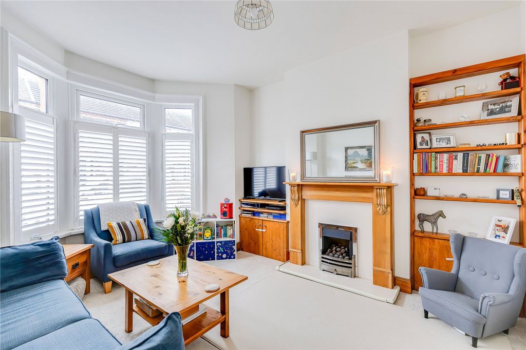 Property photo 3 of 29 Picture No. 19