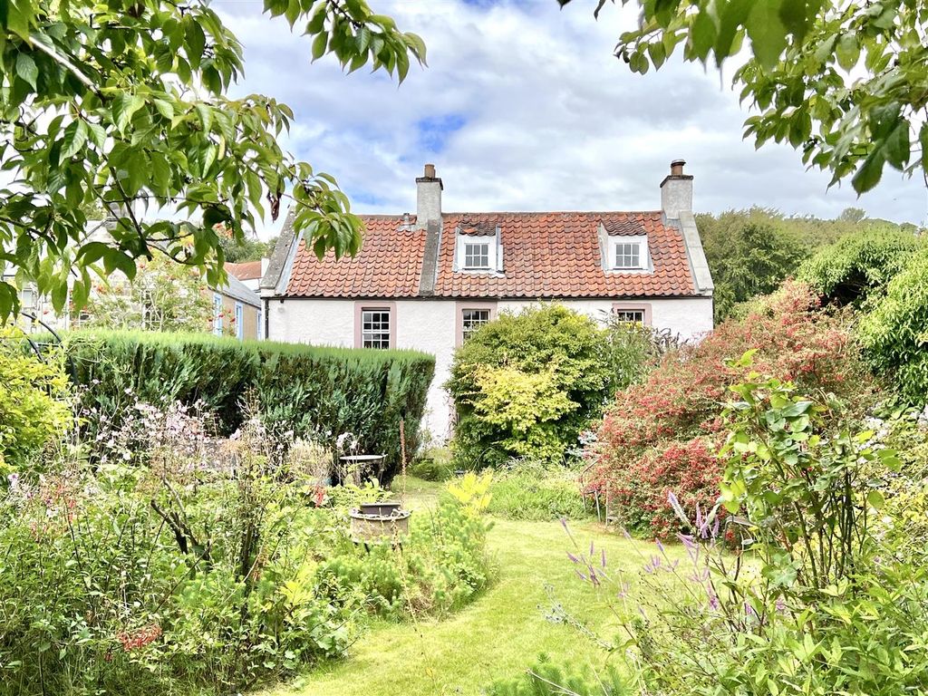 Property photo 1 of 36 Low Causeway, Culross