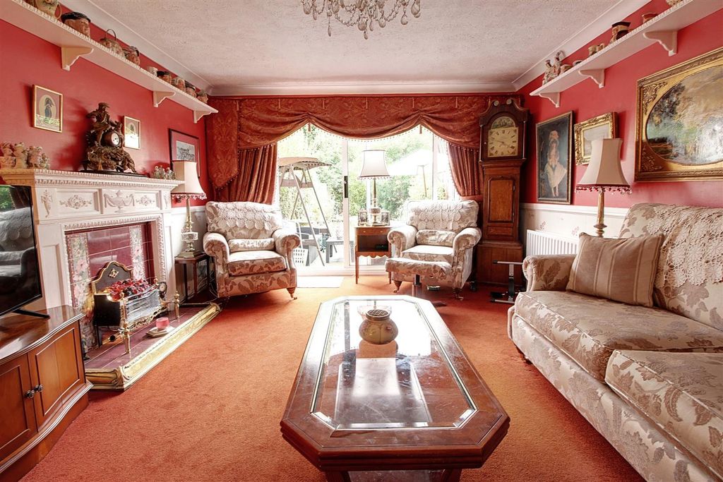 Property photo 3 of 16 Img_0152-Img_0154.Jpg