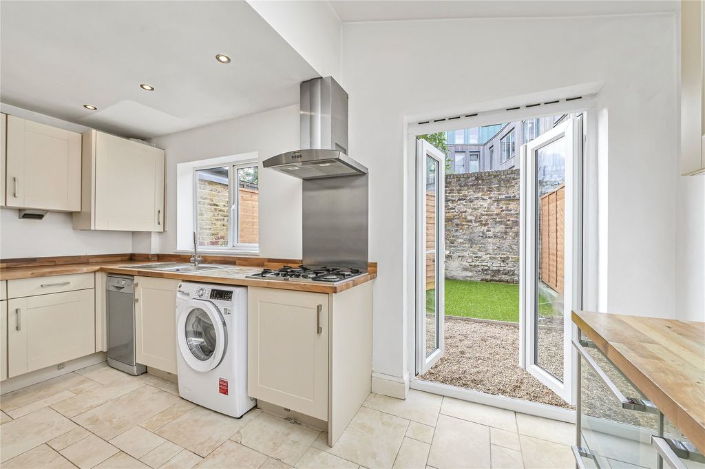 Property photo 3 of 19 Picture No. 41