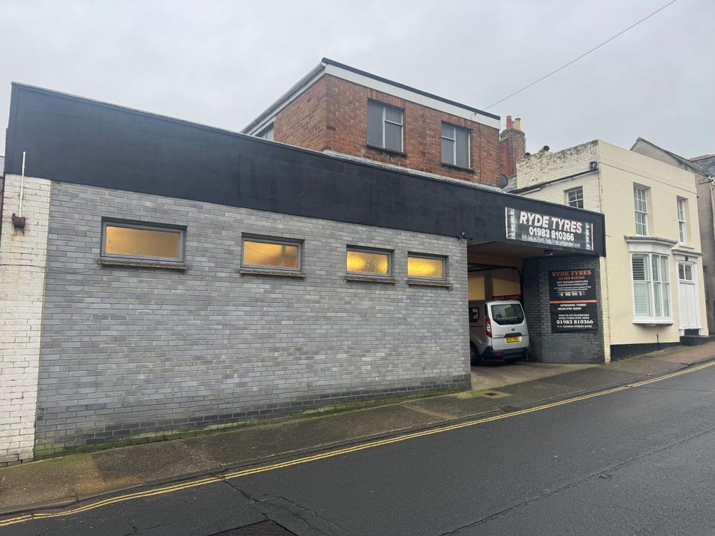 Property photo 1 of 1