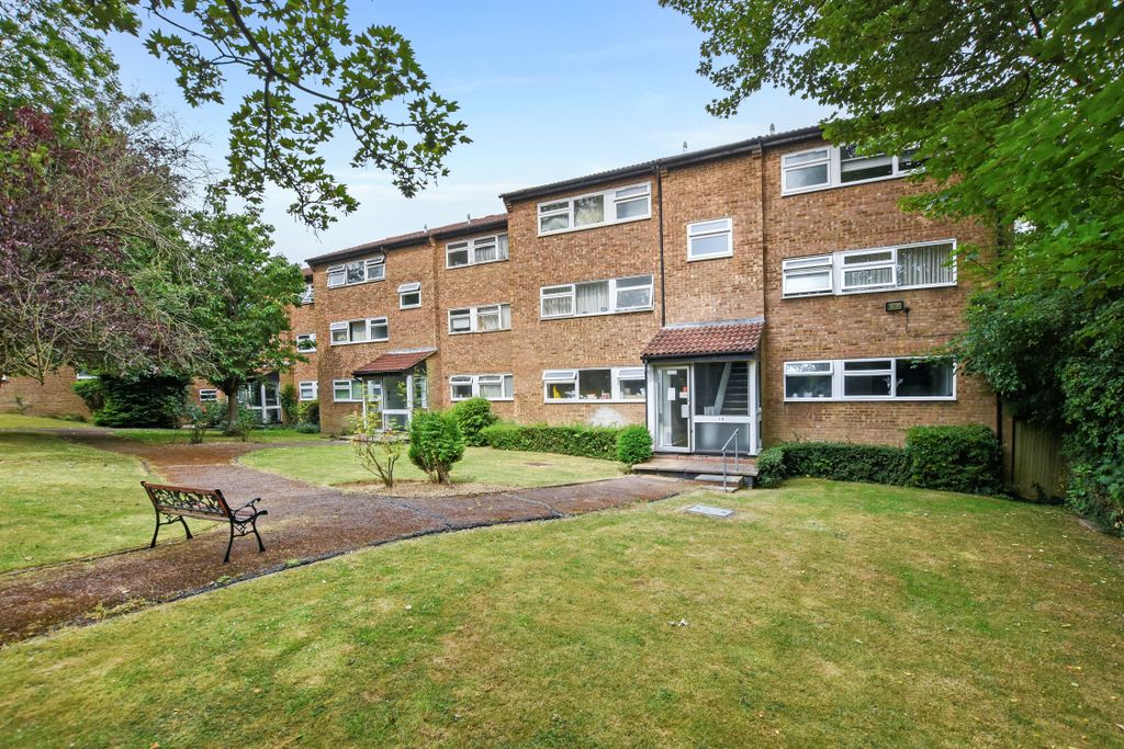 Property photo 2 of 10