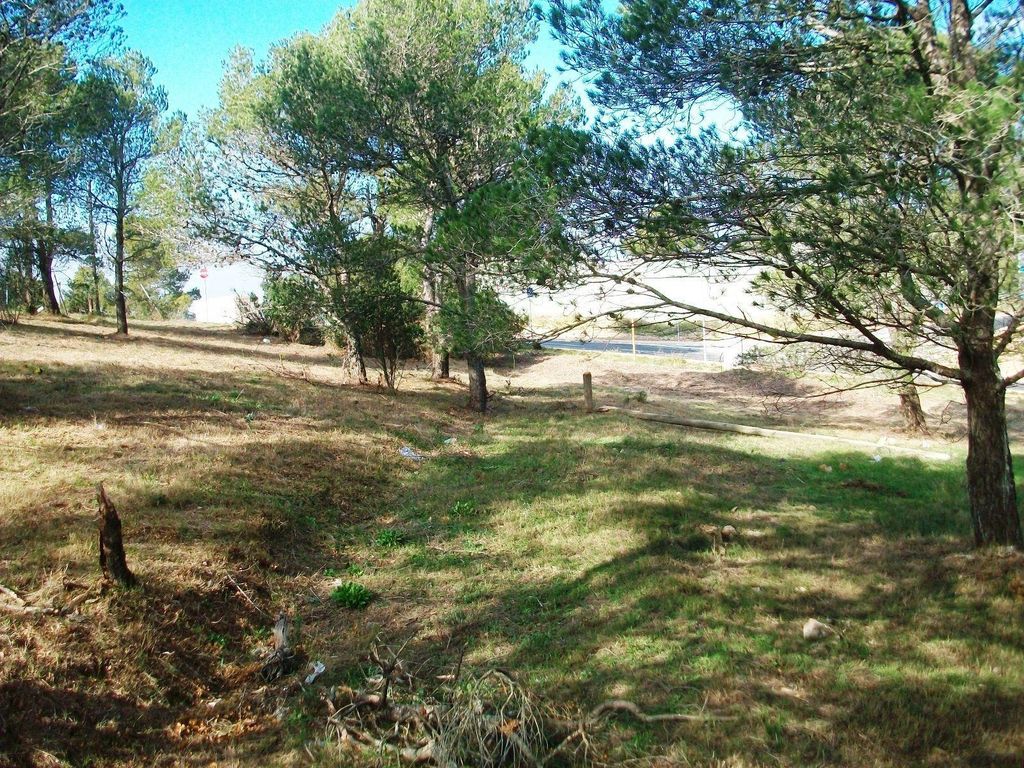 Property photo 2 of 7