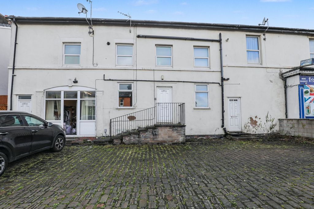 Property photo 1 of 21 Flat 1, 4 Forest Road, Southport, Merseyside, Pr8 6st