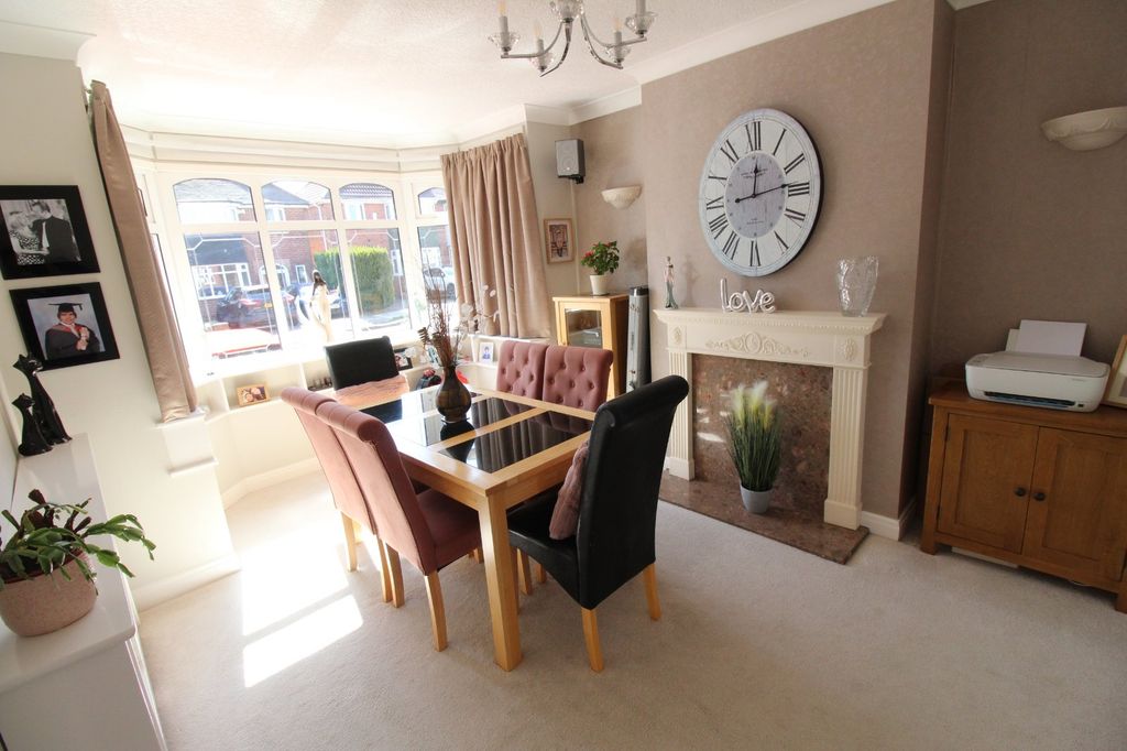 Property photo 3 of 11 Picture No. 02