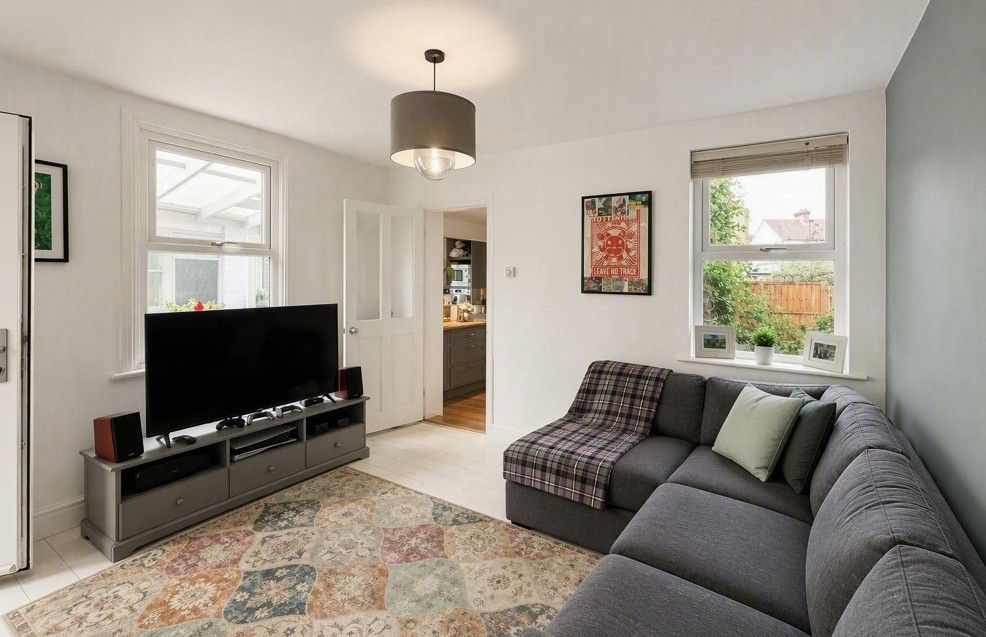 Property photo 3 of 9
