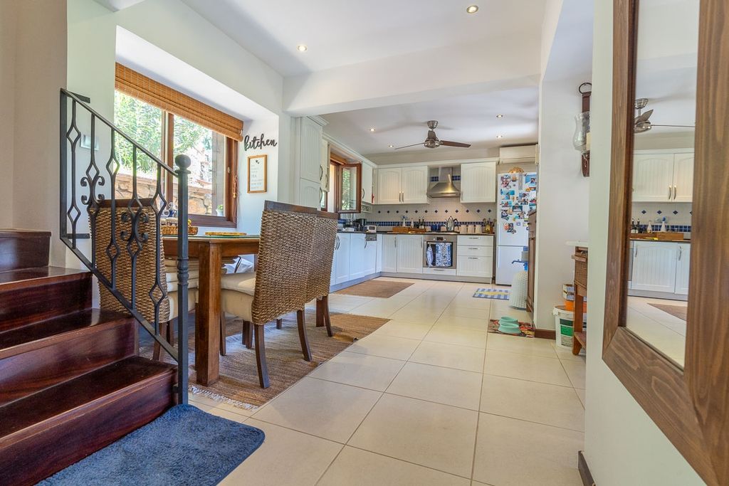 Property photo 3 of 24 Detached 2-Bedroom Property For Sale In Fethiye - Open-Plan Living Space