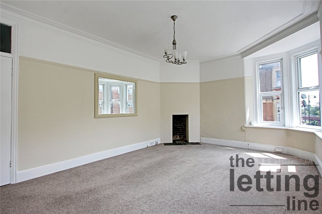 Property photo 3 of 10 Picture No. 08