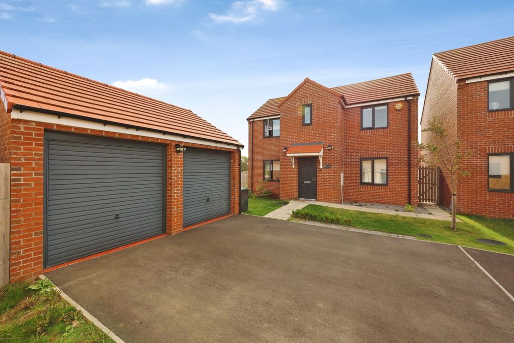 Property photo 1 of 15 Pbox-Img.Jpg