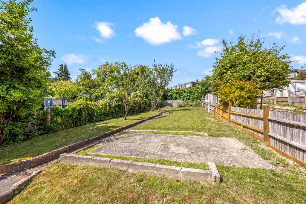 Property photo 2 of 16 Photo 16