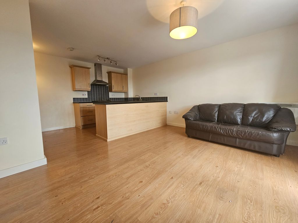 Property photo 3 of 5
