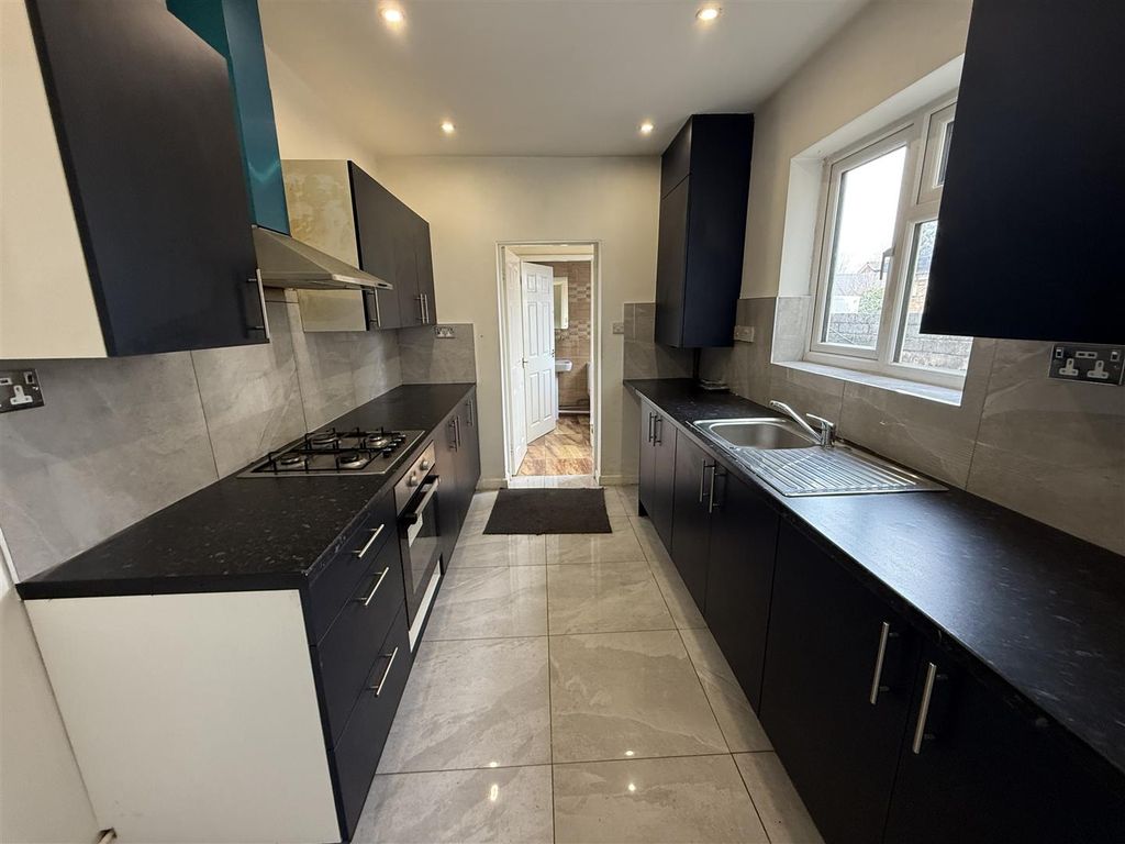 Property photo 3 of 10 Img_8754.Jpeg