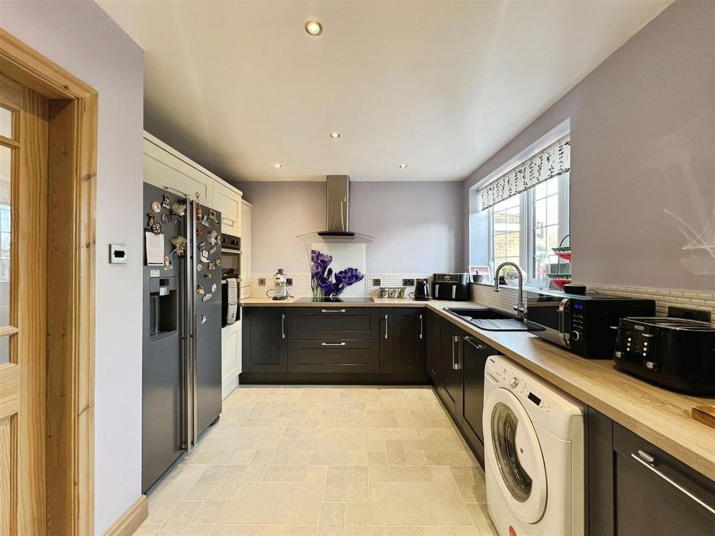 Property photo 2 of 21 Dd4d64B3-Img_3061.Jpg