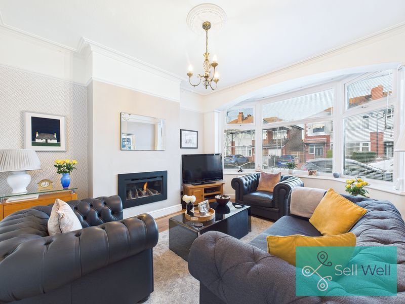 Property photo 2 of 28 Lounge