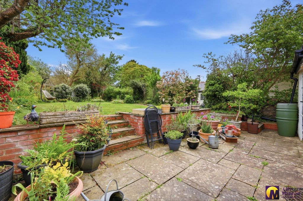 Property photo 2 of 30