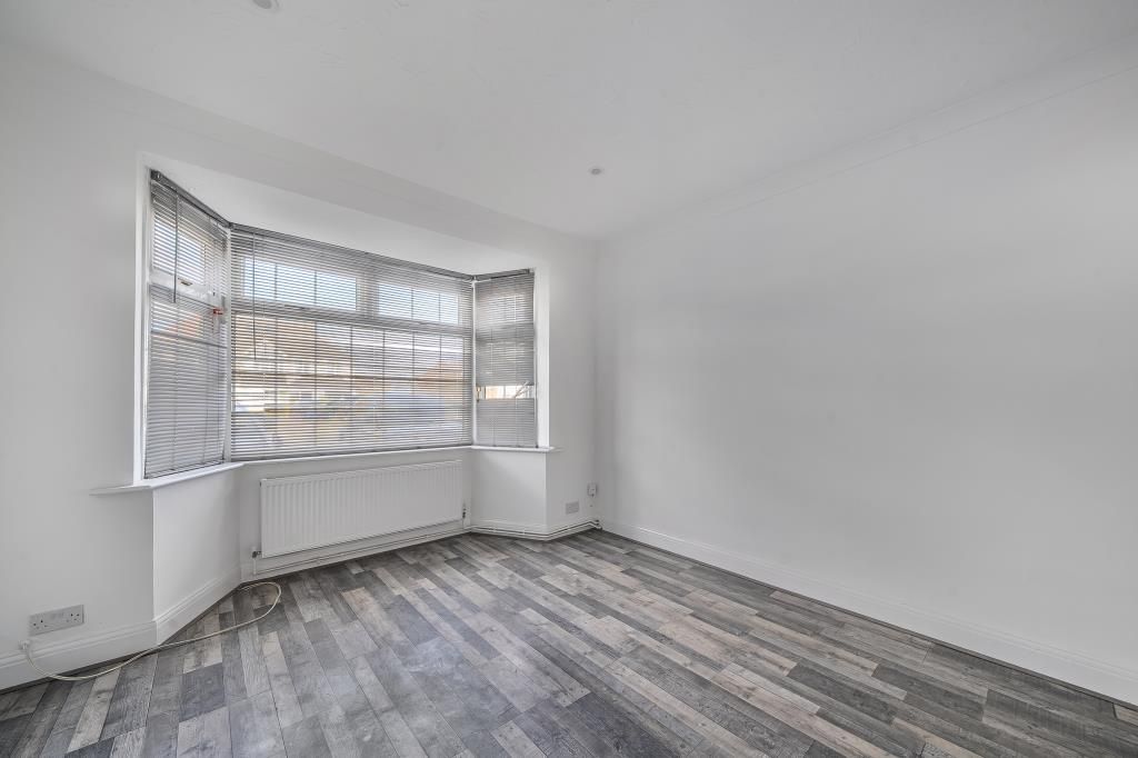 Property photo 2 of 21 Living Area