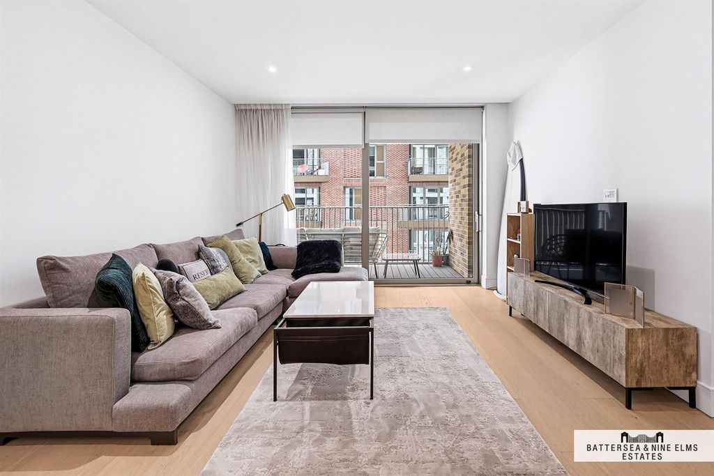 Property photo 1 of 16 77 Salisbury House, 5 Palmer Road (1).Jpg