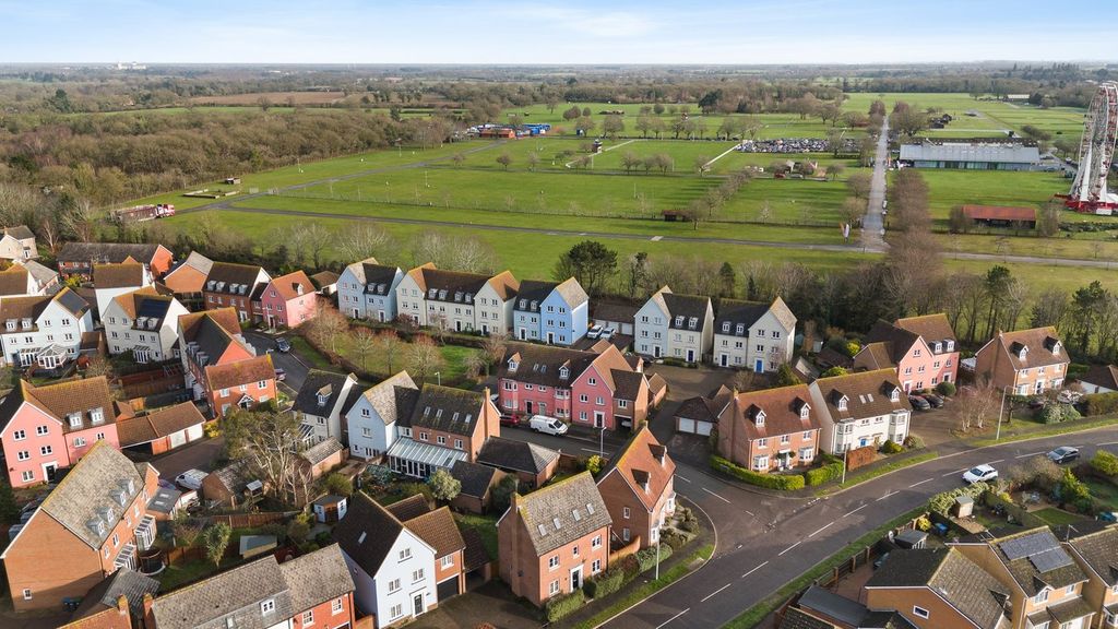 Property photo 2 of 22