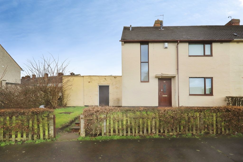 Property photo 2 of 19