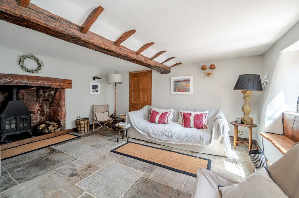 Property photo 2 of 19 1423629-7-6A037Af...