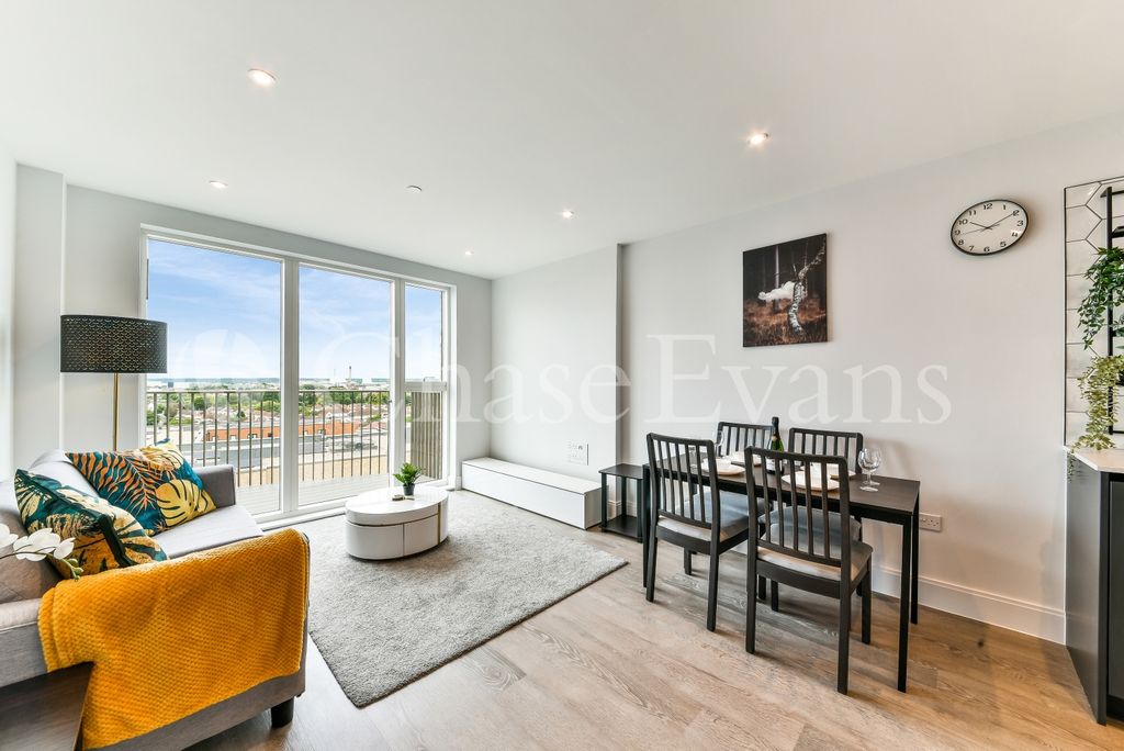 Property photo 2 of 12