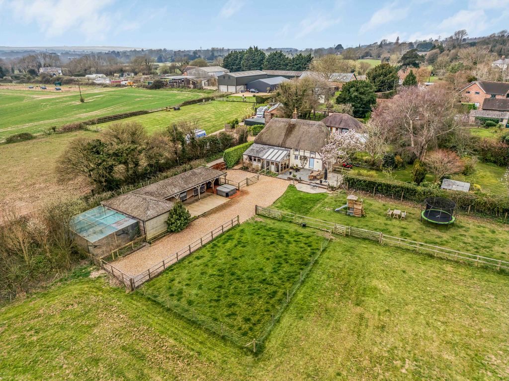 Property photo 3 of 47