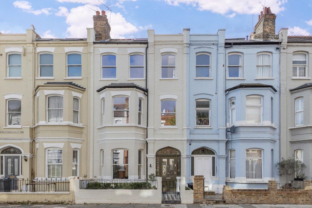 Property photo 3 of 14 Image