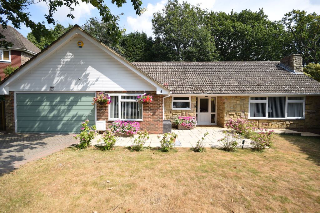 Property photo 1 of 24