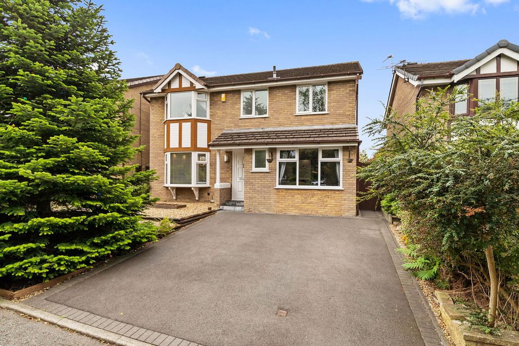 Property photo 1 of 46
