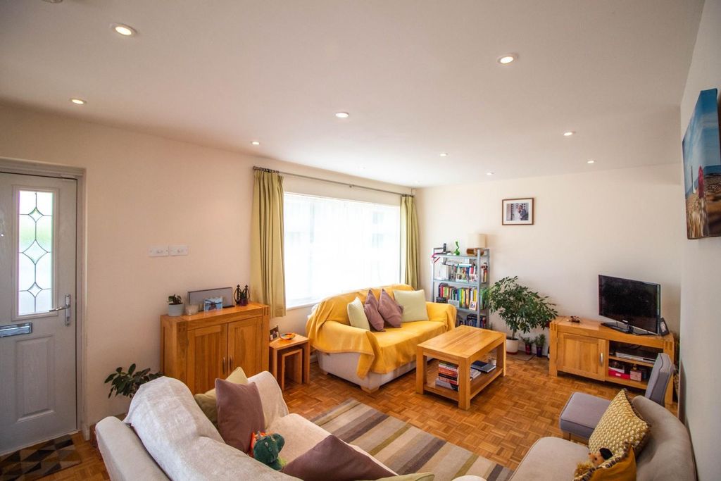 Property photo 3 of 10 Img_7608.Jpg