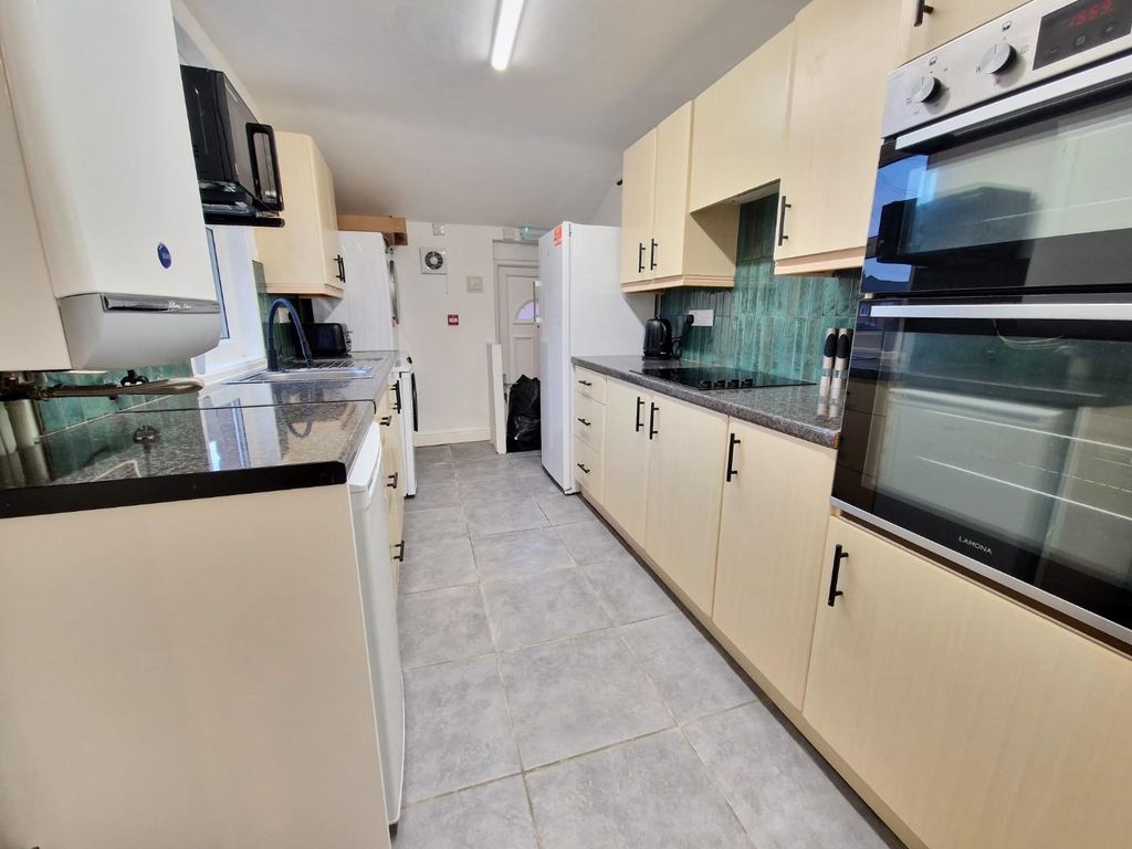 Property photo 3 of 21 20250313_170511.Jpg