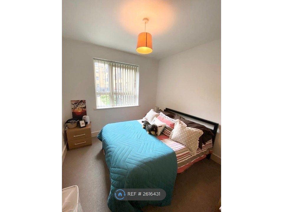 Property photo 3 of 6