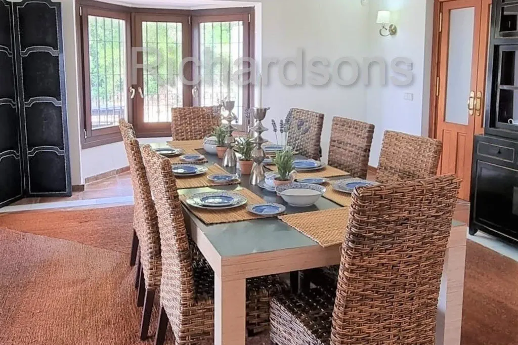 Property photo 3 of 32 <Alttext/>