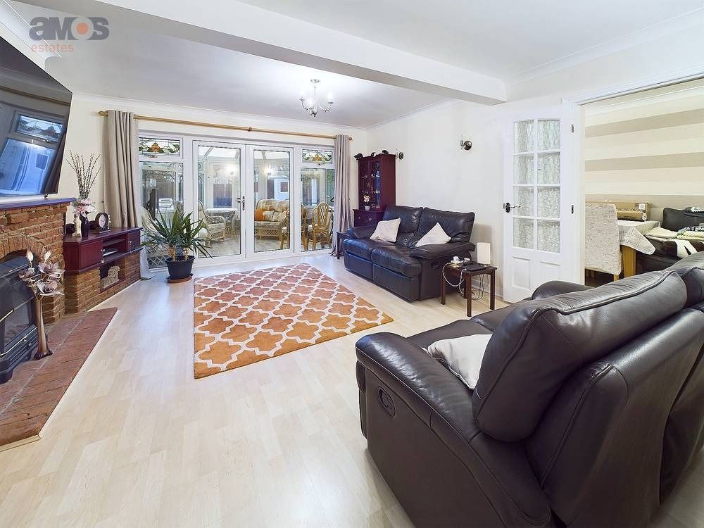 Property photo 3 of 24 3613637